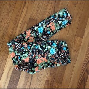 Lularoe floral leggings NWOT
